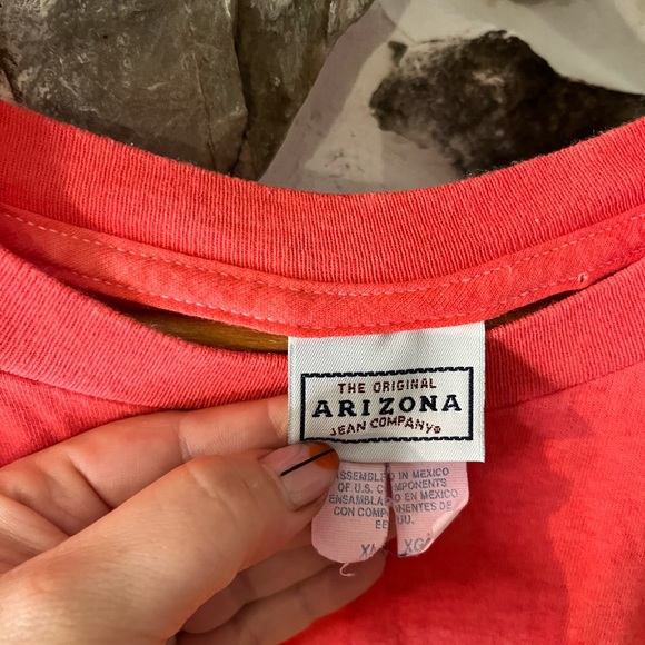 VINTAGE T-shirt - Picture 2 of 4